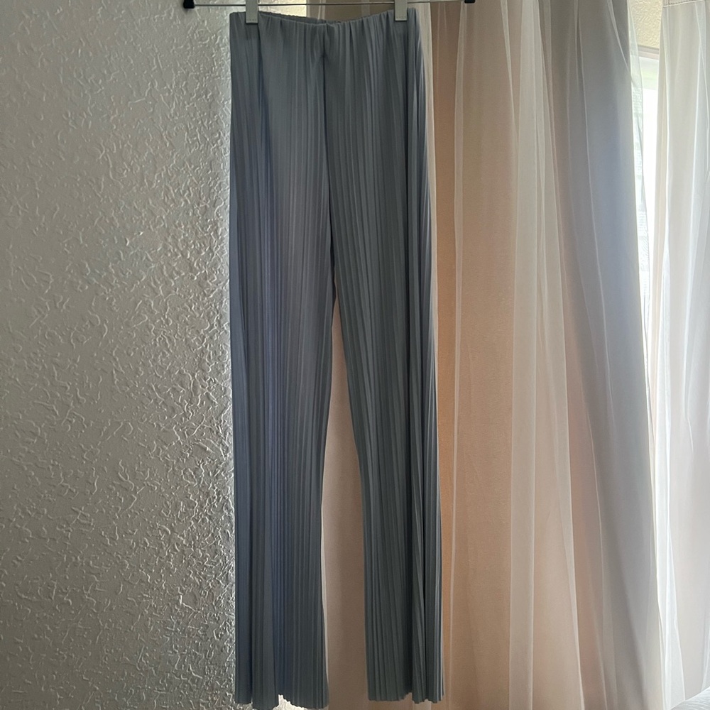 Zara Blue Pleated Pants